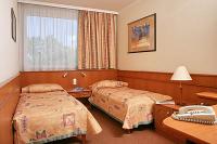 Budapesti Hotel Wien kétágyas szobája - szálloda az M1-es M7-es autópályák bevezető szakaszánál Budapesti Hotel Wien kétágyas szobája - szálloda az M1-es M7-es autópályák bevezető szakaszánál